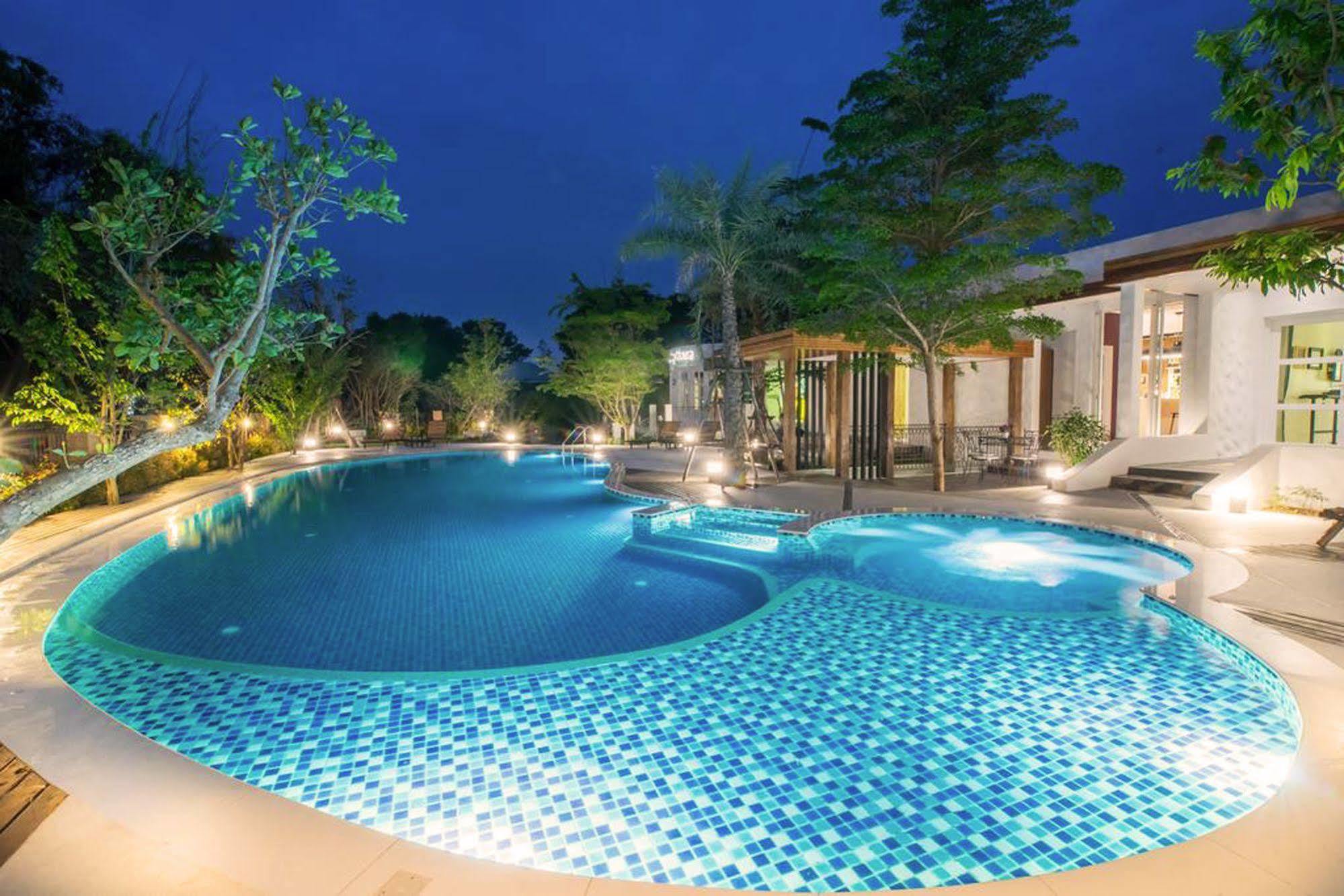 Monkey House Chiang Mai Exterior photo